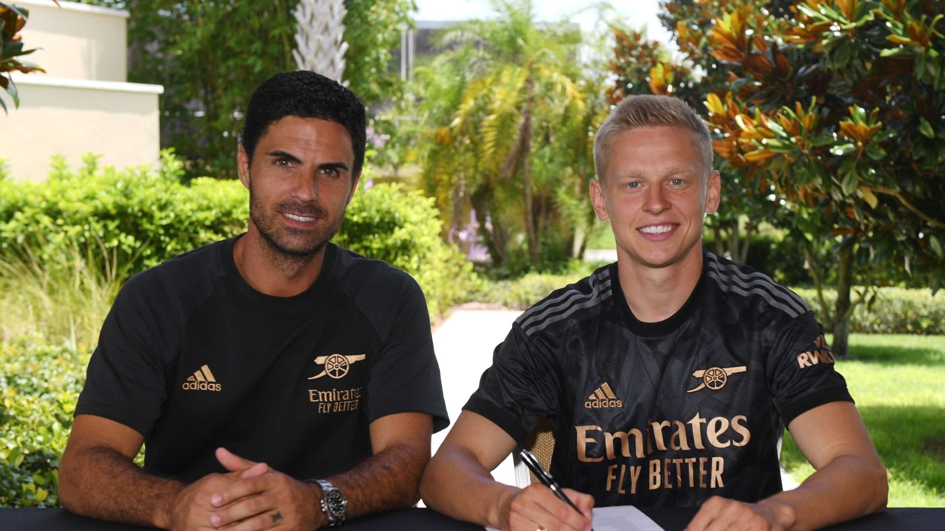 现出了过硬 现出了过硬